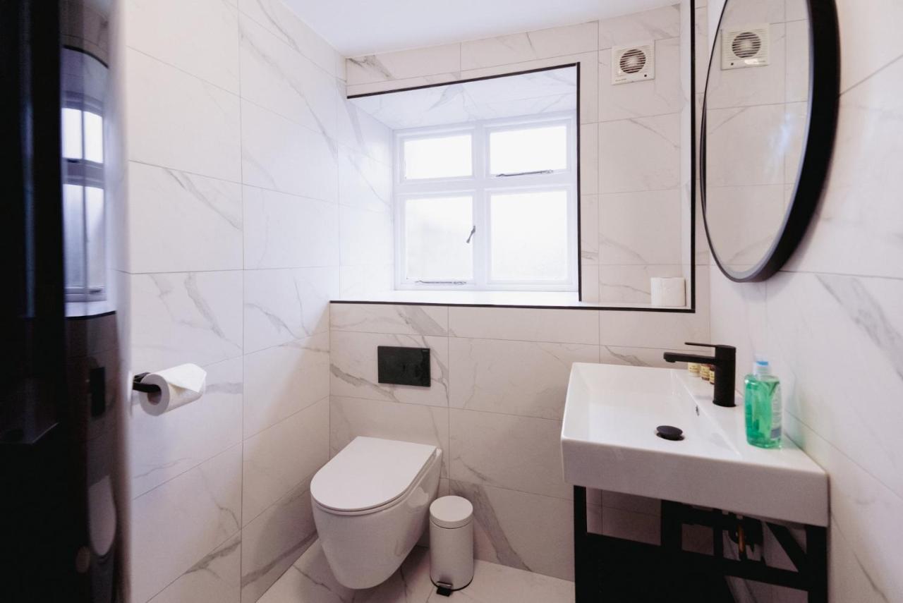 Host & Stay - Iris Cottage Pickering Extérieur photo